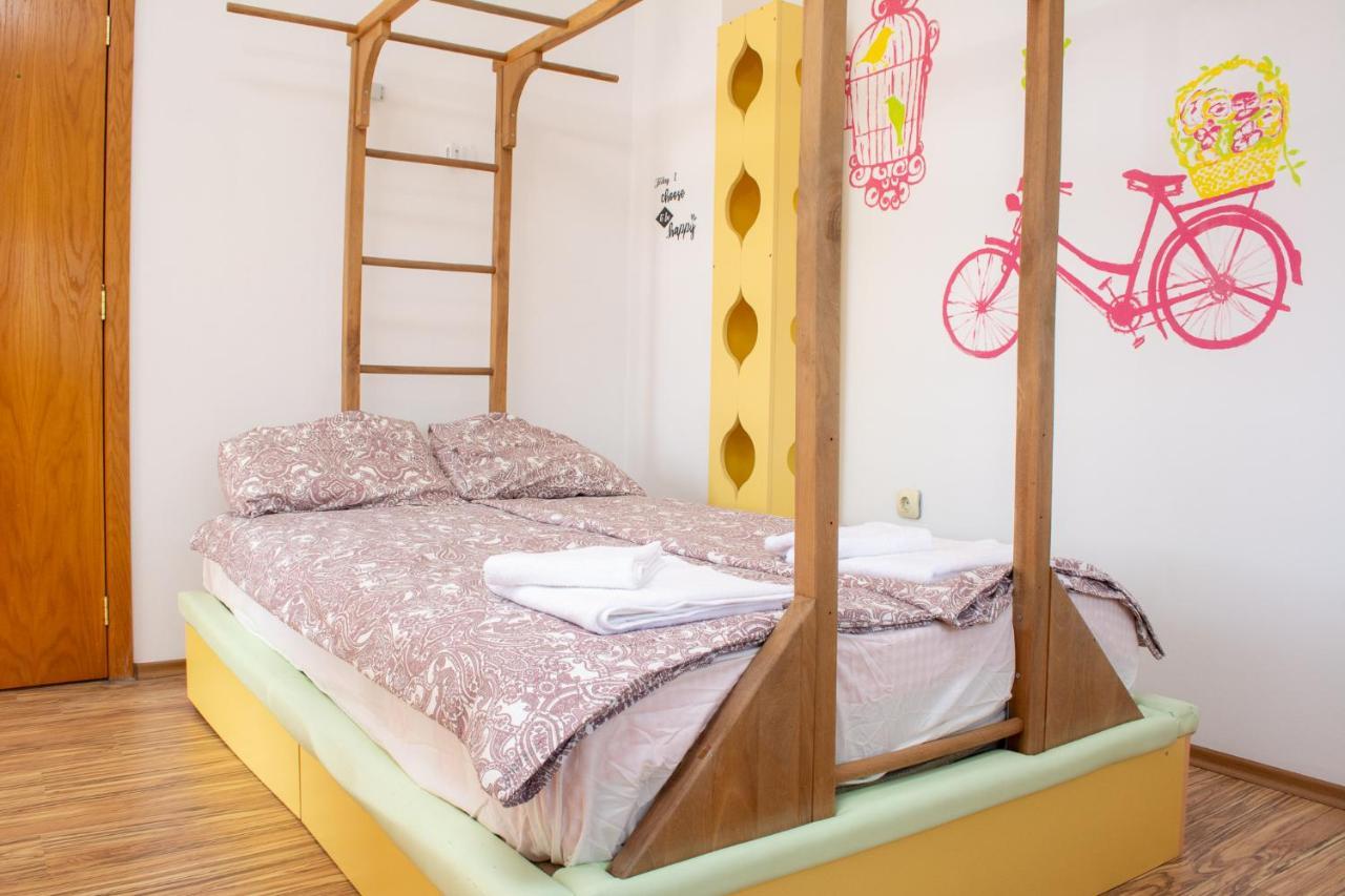 Central Apartment Mountain View 卡尔洛沃 外观 照片